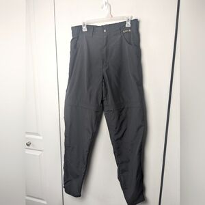 KANUK 100% Nylon outdoor women pants size 5 Black can be short or pants Zipper